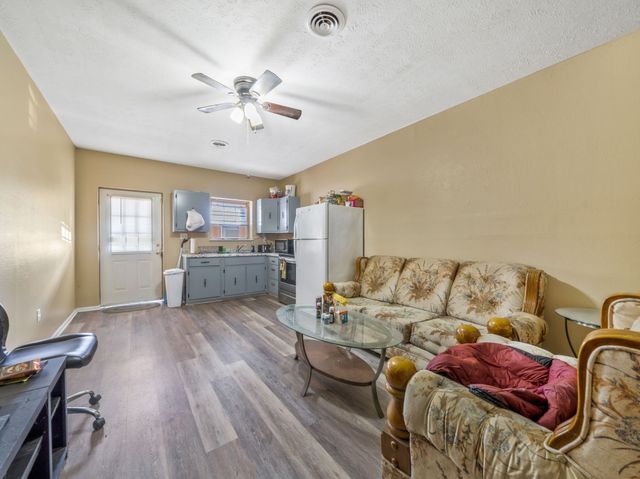 4921 Highway 48, N, Nunnelly, TN 37137