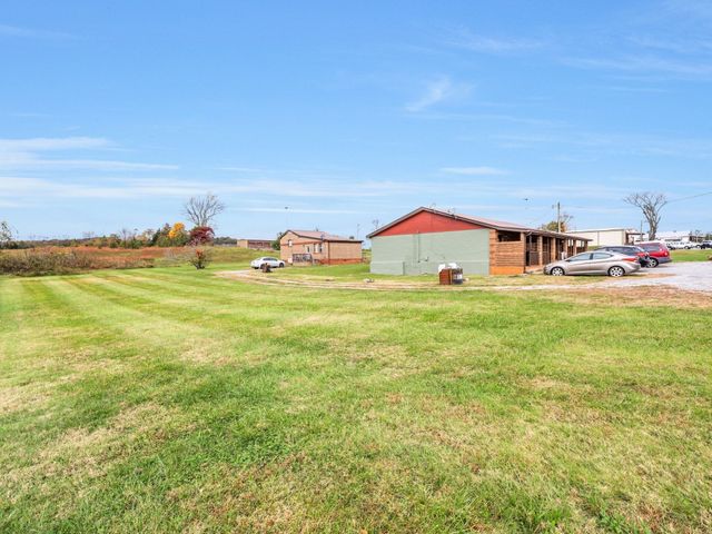 4921 Highway 48, N, Nunnelly, TN 37137