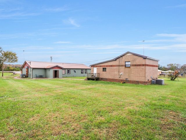 4921 Highway 48, N, Nunnelly, TN 37137