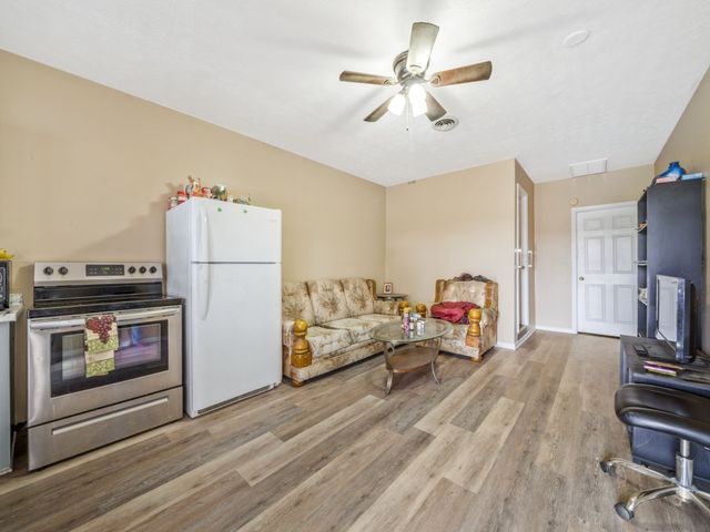 4921 Highway 48, N, Nunnelly, TN 37137