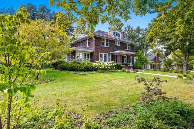 628 EMILIE STREET, Green Bay, WI 54301