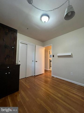 8102 CAREY BRANCH DR, Fort Washington, MD 20744