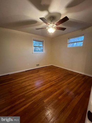 8102 CAREY BRANCH DR, Fort Washington, MD 20744