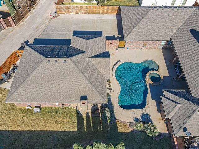 2009 Brentwood Dr, Midland, TX 79707