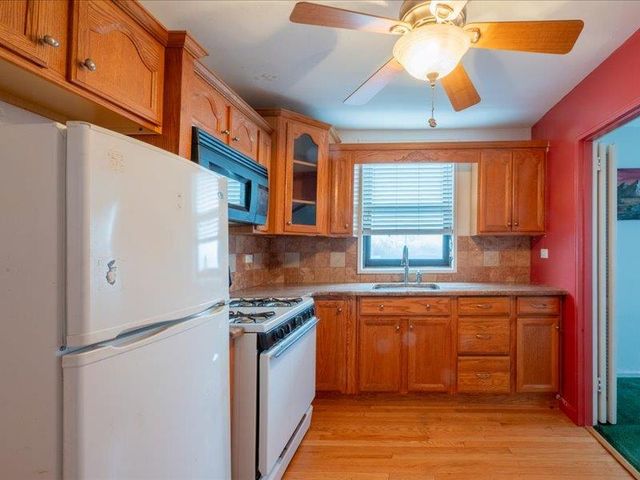 1200 E 53 Street 4S, Brooklyn, NY 11234