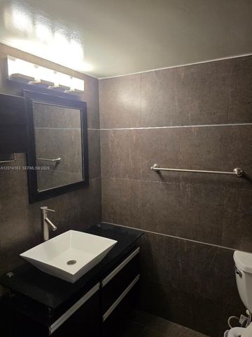 2001 Atlantic Shores Blvd 104, Hallandale Beach, FL 33009