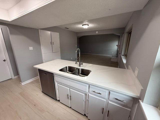 17602 Possums Run Drive, Humble, TX 77396