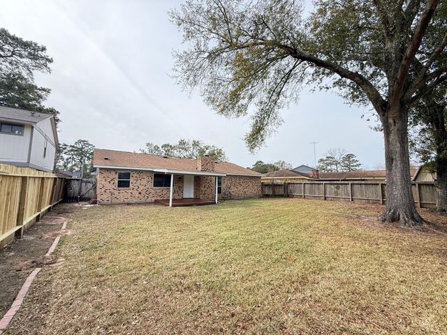 17602 Possums Run Drive, Humble, TX 77396