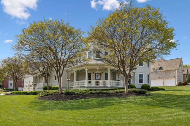 100 Oakmont Pl, Lebanon, TN 37087