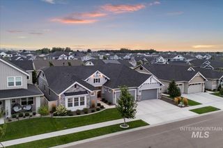 5288 W Maggio Dr, Meridian, ID 83646