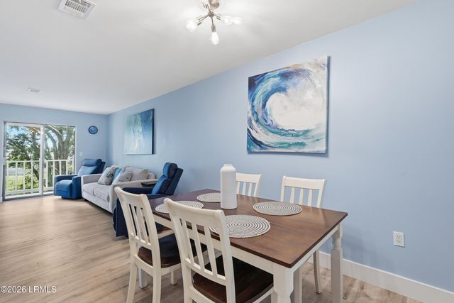 156 Dillon Rd Apt 225, Hilton Head Island, SC 29926