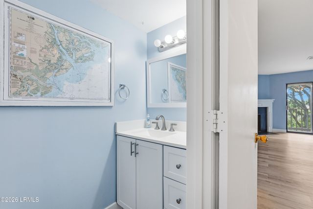 156 Dillon Rd Apt 225, Hilton Head Island, SC 29926
