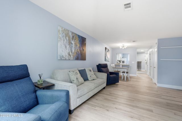 156 Dillon Rd Apt 225, Hilton Head Island, SC 29926
