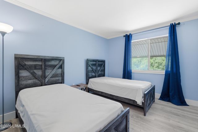 156 Dillon Rd Apt 225, Hilton Head Island, SC 29926