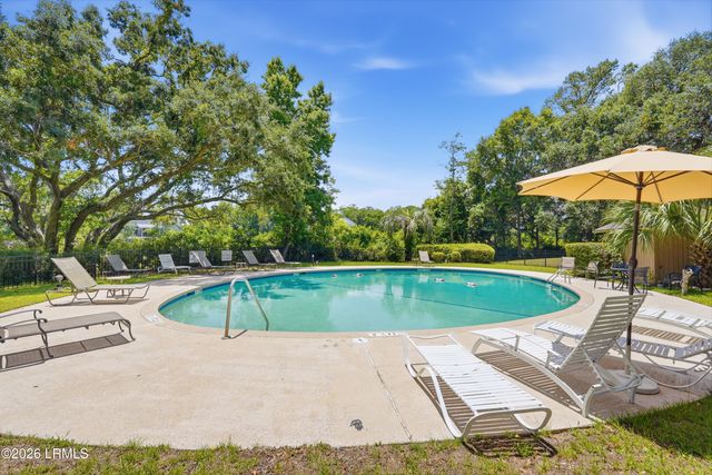 156 Dillon Rd Apt 225, Hilton Head Island, SC 29926