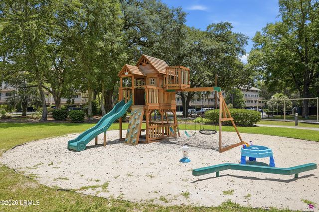 156 Dillon Rd Apt 225, Hilton Head Island, SC 29926