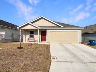 1072 Shutter Way, Kerrville, TX 78028