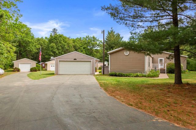 1140 Chicago Drive, Friendship, WI 53934