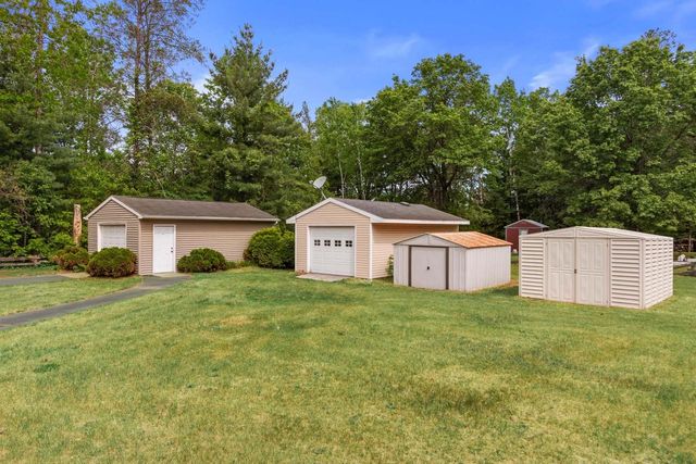 1140 Chicago Drive, Friendship, WI 53934