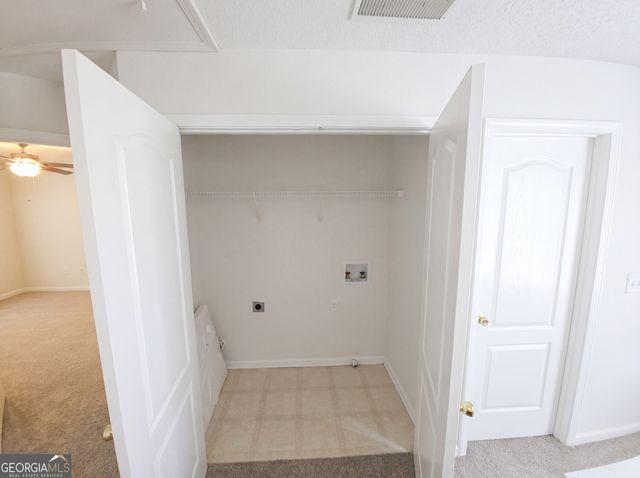 220 Fox Creek Boulevard, Woodstock, GA 30188