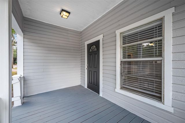 4908 N 15TH STREET, Tampa, FL 33610