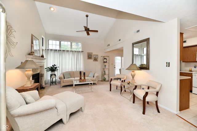 9411 Wimbledon Court N, Indianapolis, IN 46250