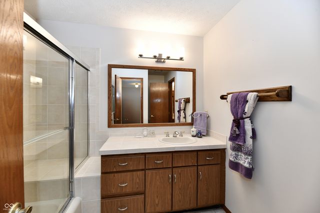 9411 Wimbledon Court N, Indianapolis, IN 46250