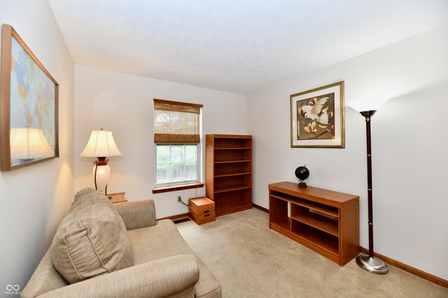 9411 Wimbledon Court N, Indianapolis, IN 46250