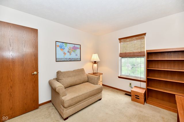 9411 Wimbledon Court N, Indianapolis, IN 46250