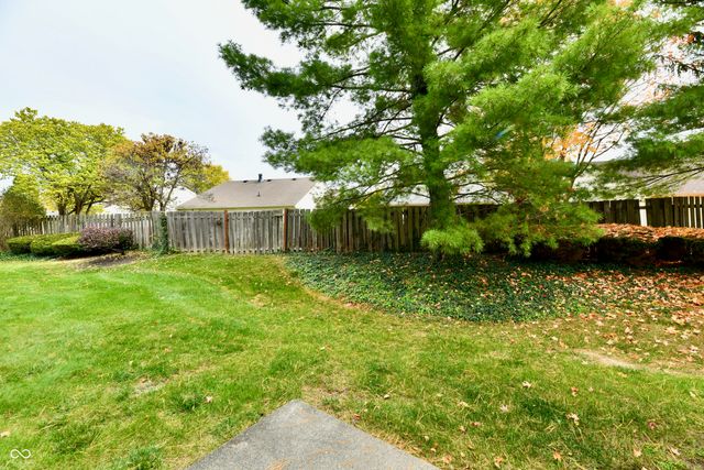 9411 Wimbledon Court N, Indianapolis, IN 46250