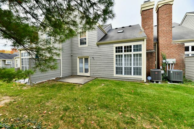 9411 Wimbledon Court N, Indianapolis, IN 46250