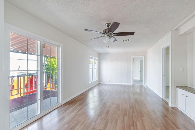 316 Los Encinos St 316, San Jose, CA 95134