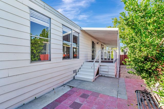 316 Los Encinos St 316, San Jose, CA 95134