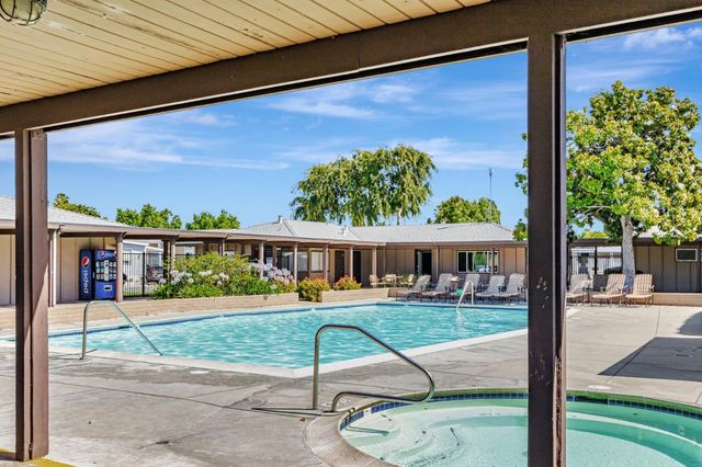 316 Los Encinos St 316, San Jose, CA 95134