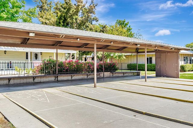 316 Los Encinos St 316, San Jose, CA 95134