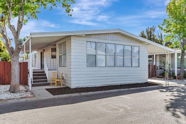316 Los Encinos St 316, San Jose, CA 95134