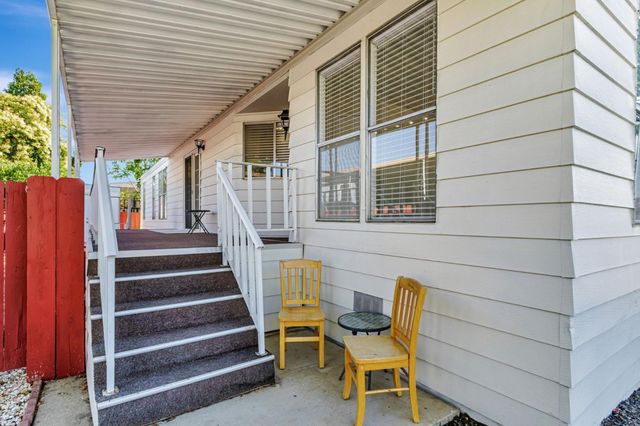 316 Los Encinos St 316, San Jose, CA 95134