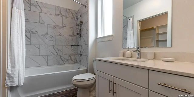 1000 Fort Worth Ave Apt 113, Dallas, TX 75208