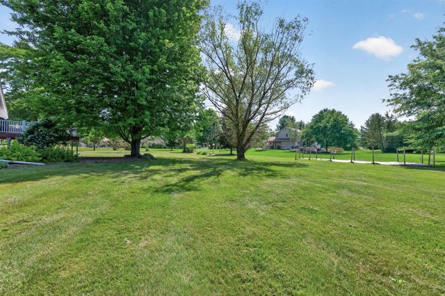 N7992 988th Street, River Falls, WI 54022