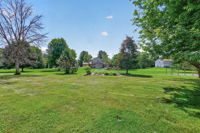 N7992 988th Street, River Falls, WI 54022