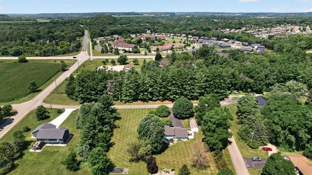 N7992 988th Street, River Falls, WI 54022