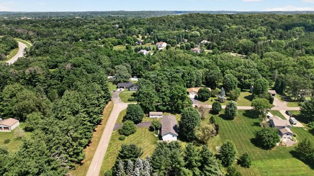 N7992 988th Street, River Falls, WI 54022