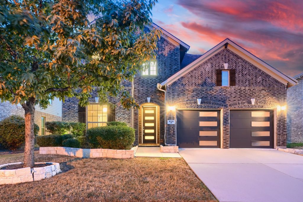 808 Green Coral Drive, Little Elm, TX 75068 — exterior