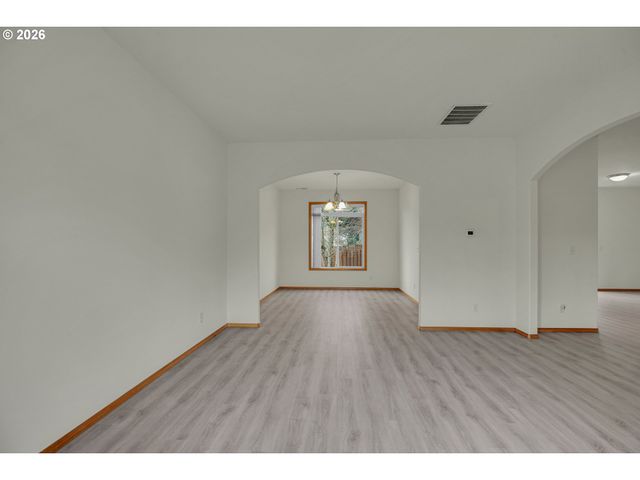 14843 Se MARCI Way, Clackamas, OR 97015