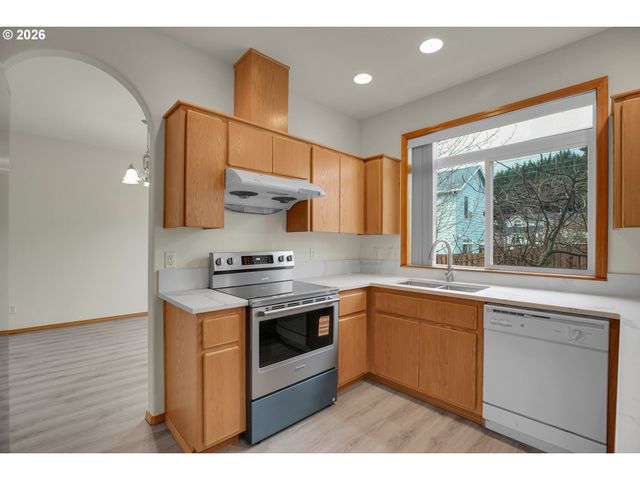 14843 Se MARCI Way, Clackamas, OR 97015