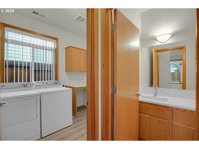 14843 Se MARCI Way, Clackamas, OR 97015