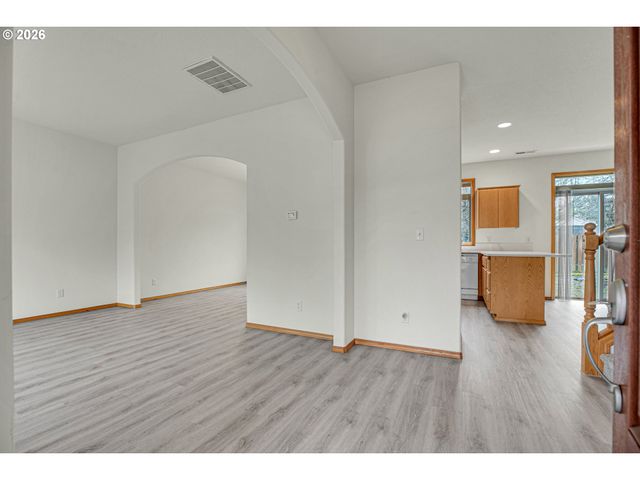 14843 Se MARCI Way, Clackamas, OR 97015