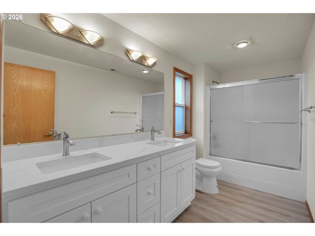 14843 Se MARCI Way, Clackamas, OR 97015