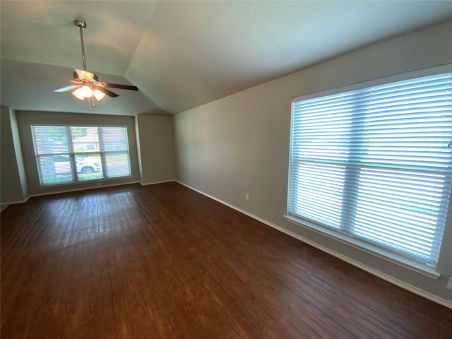 2316 Dalewood Lane, Bedford, TX 76022