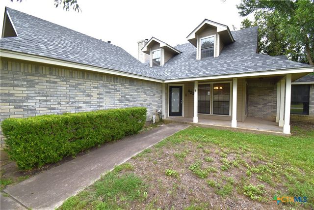 421 E Upshaw Avenue, Temple, TX 76501